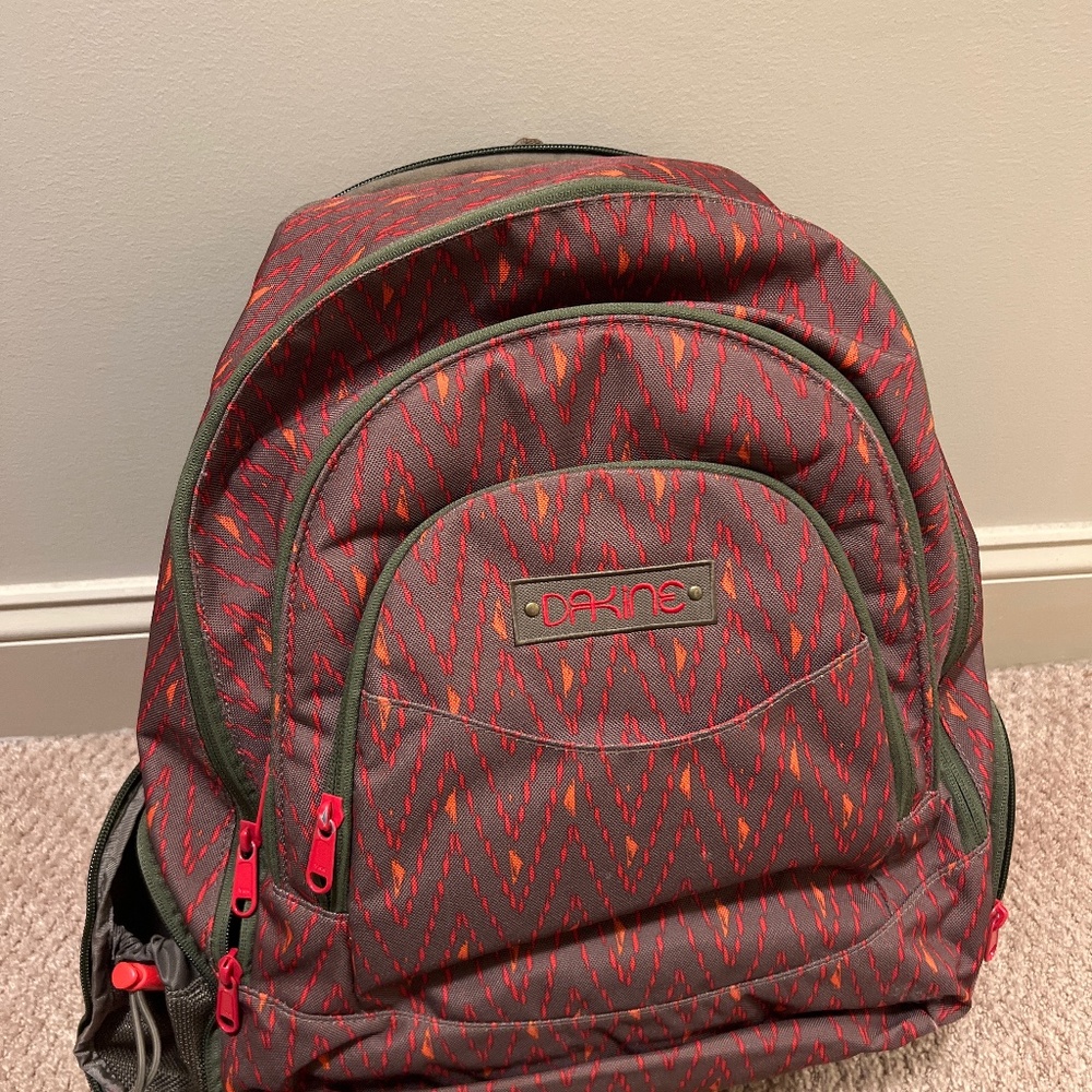 Dakine backpack large
